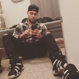 Meet your Posher, Diego